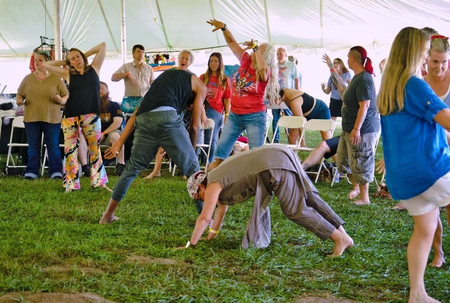 The tent stretching before the breath