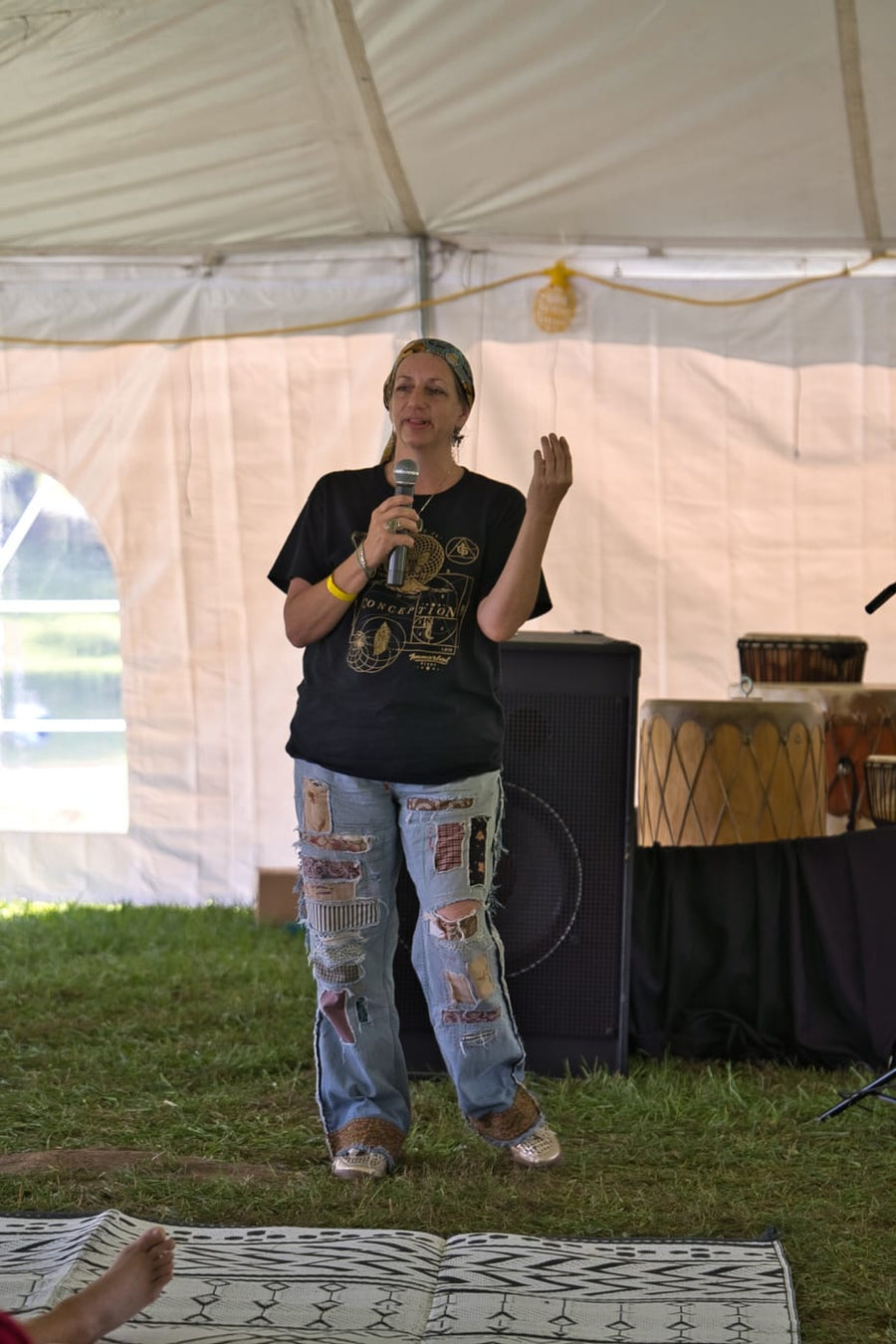 Speaking in a Conception tee